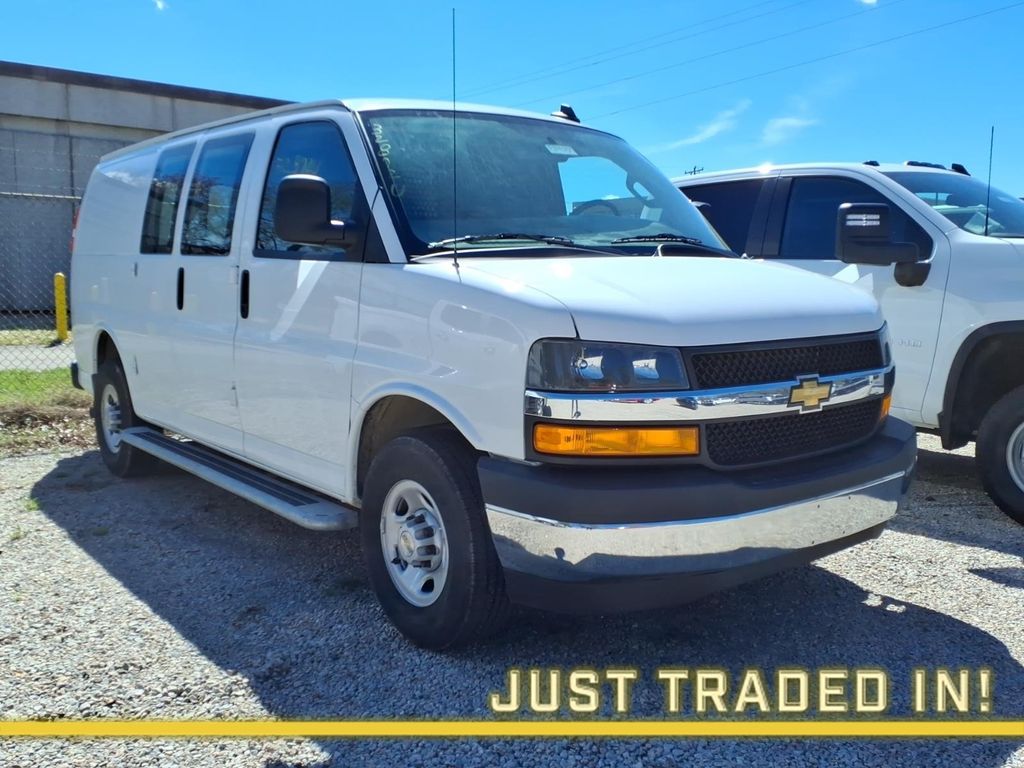 2024 Chevrolet Express Cargo 2500 RWD