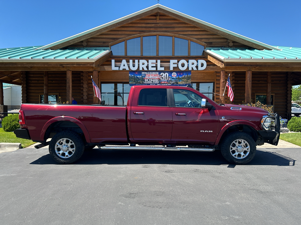 Delmonico Red Pearlcoat 2022 RAM 2500 Pickup Truck Four-Wheel Drive 6-Speed Automatic