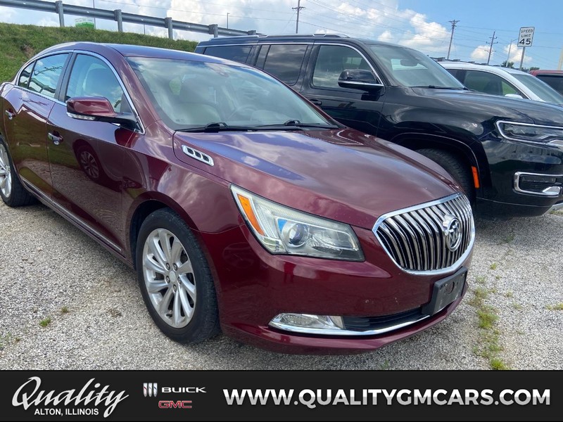 Deep Garnet Metallic 2015 Buick LaCrosse Sedan Front-Wheel Drive 6-Speed Automatic