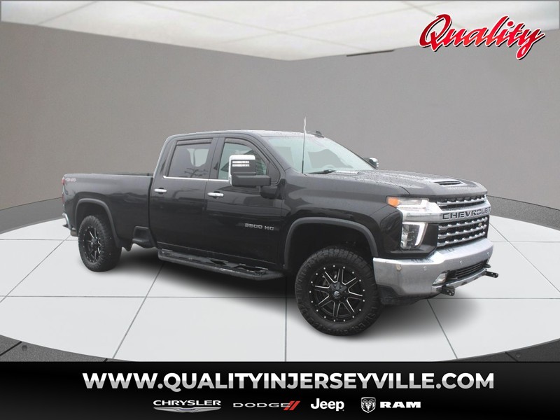 2022 Chevrolet Silverado 3500HD LTZ Crew Cab 4WD