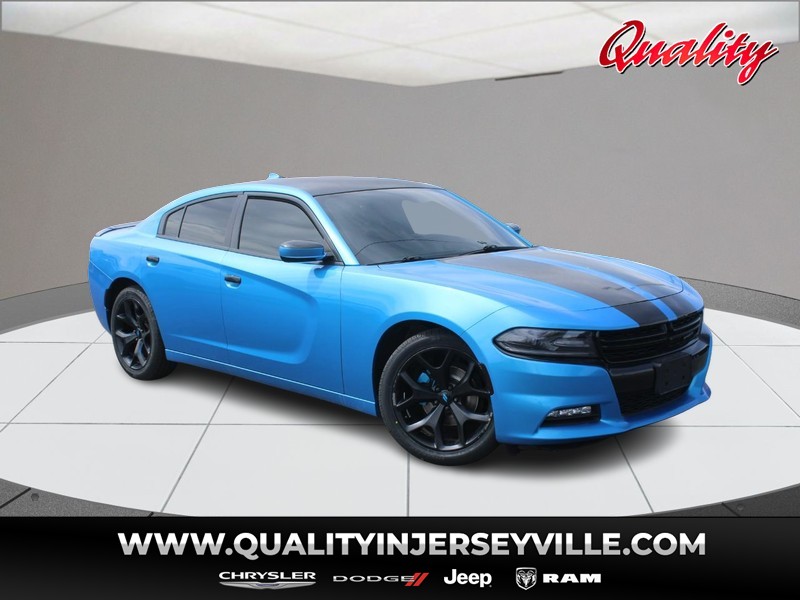 2015 Dodge Charger SXT RWD