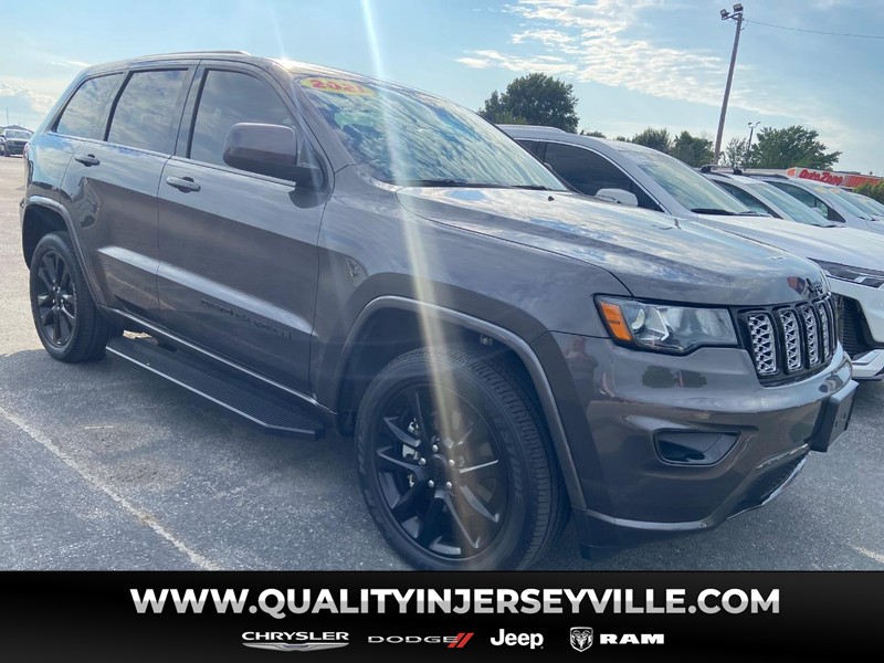 Gray (Granite Crystal Metallic Clearcoat) 2021 Jeep Grand Cherokee SUV / Crossover Four-Wheel Drive 8-Speed Automatic