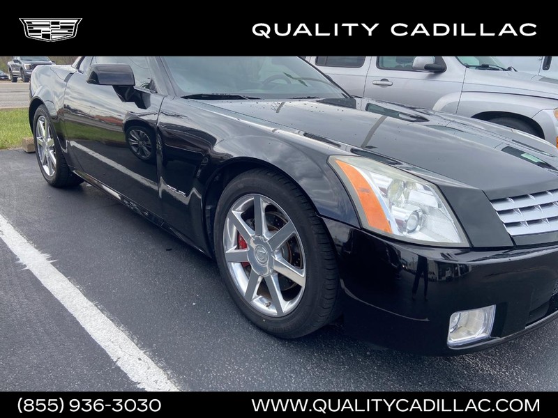 2005 Cadillac XLR RWD