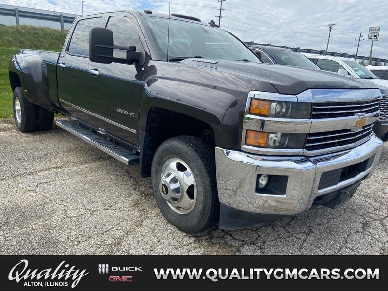 2015 Chevrolet Silverado 3500HD LTZ Crew Cab 4WD