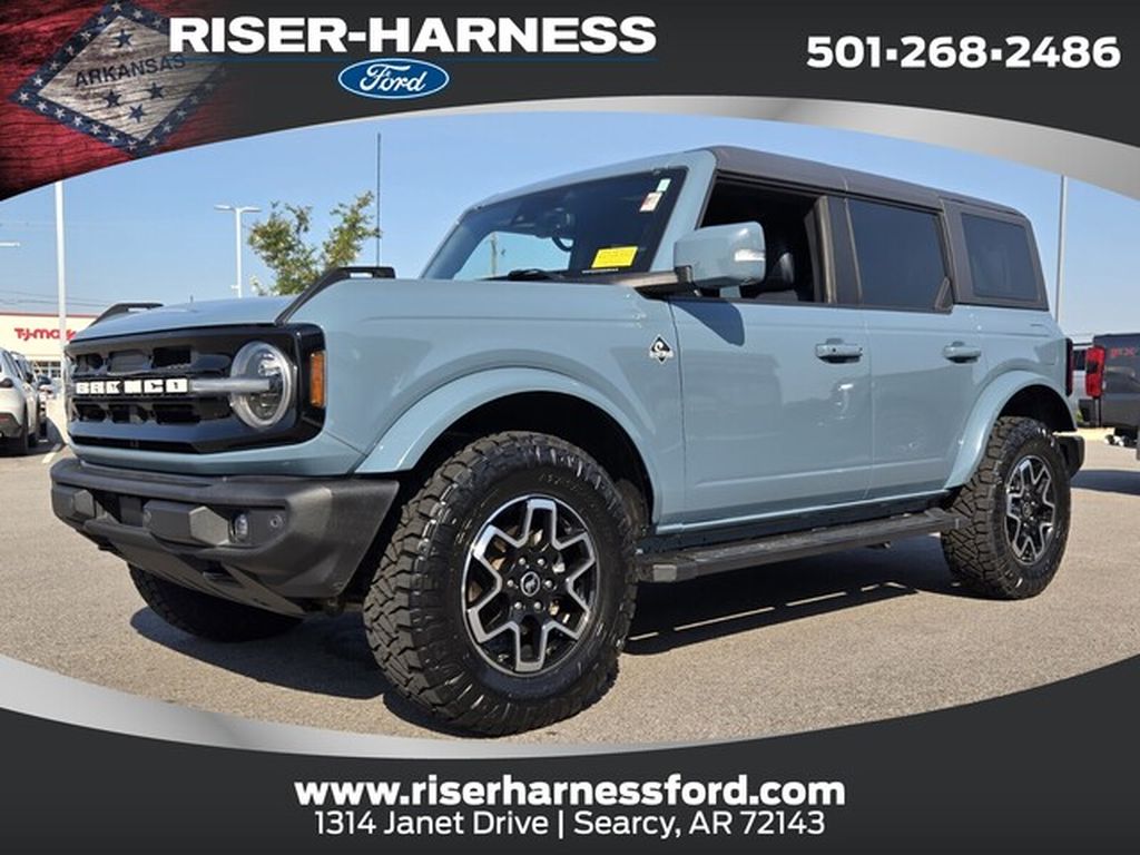 2023 Ford Bronco Outer Banks 4-Door 4WD