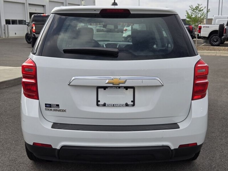 View vehicle photo 6