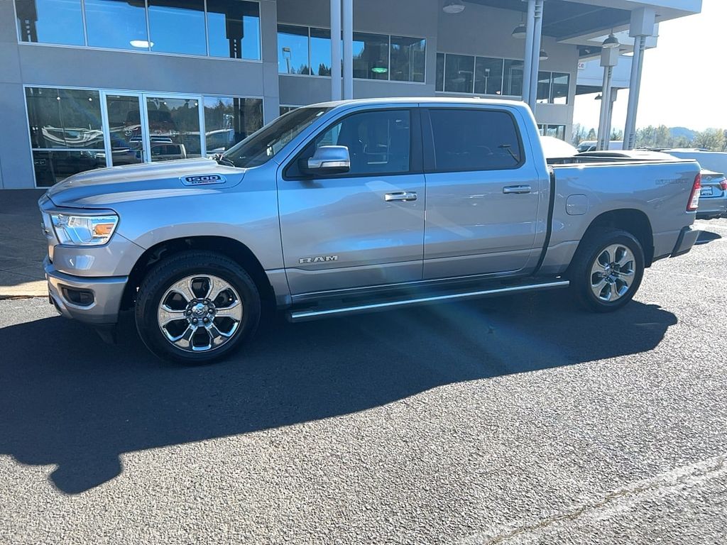 BILLET SILVER METALLIC CLEARCOAT 2022 RAM 1500 Big Horn Crew Cab 4WD Pickup Truck Four-Wheel Drive 8-Speed Automatic