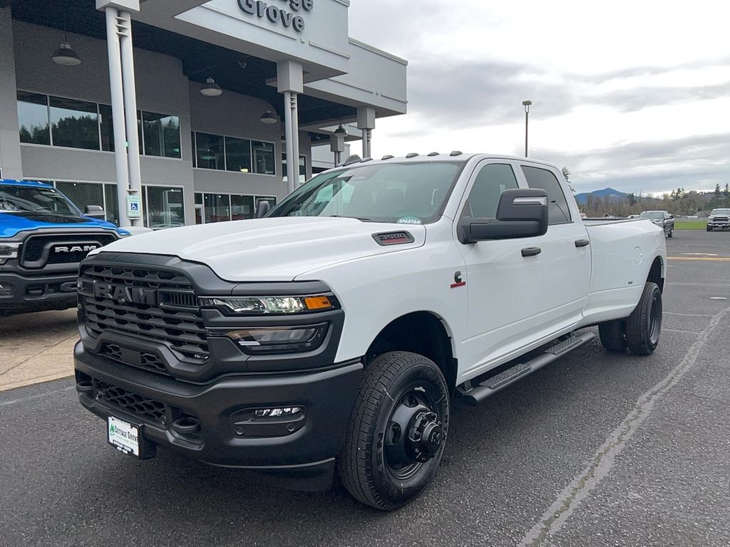 2026 RAM 3500 Tradesman Crew Cab LB DRW 4WD