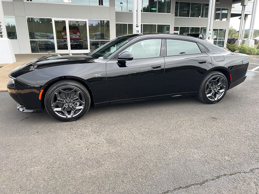Diamond Black Crystal Pearlcoat 2026 Dodge Charger R/T Sedan AWD Sedan All-Wheel Drive 8-Speed Automatic