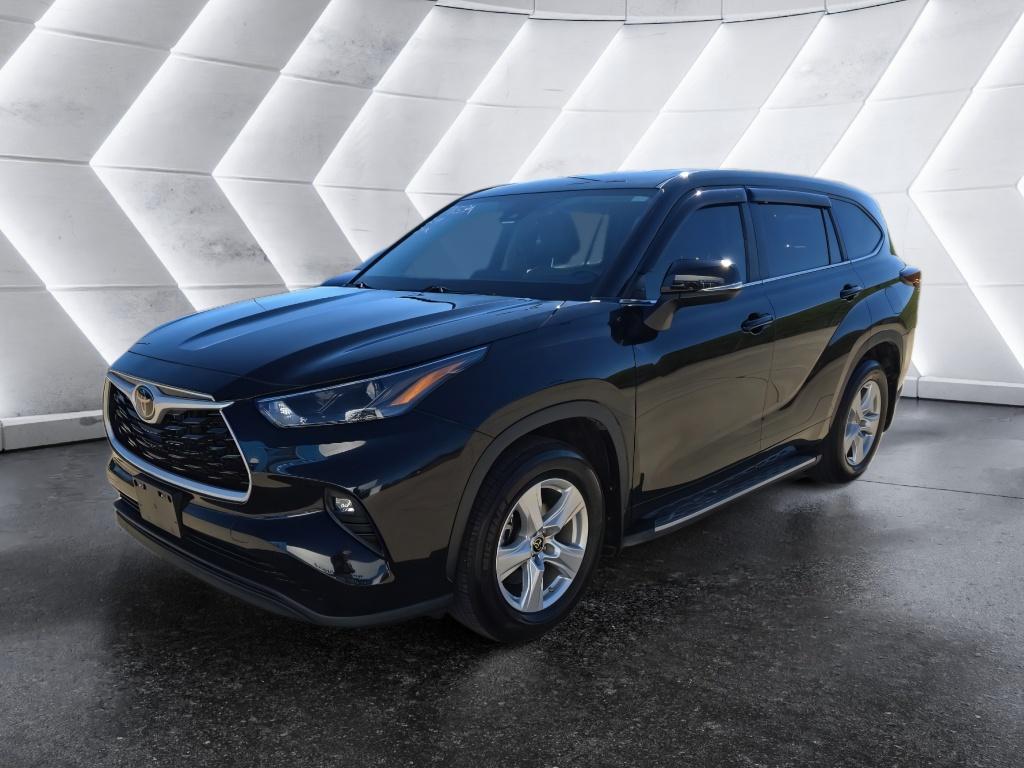 2024 Toyota Highlander LE FWD