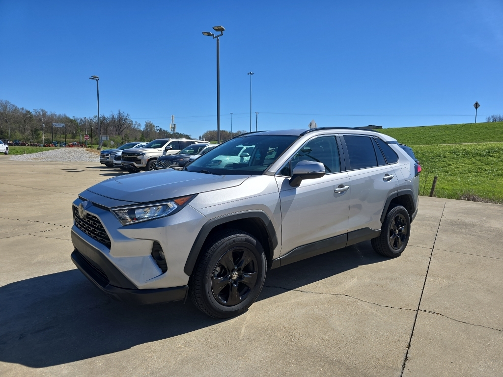 2021 Toyota RAV4 XLE FWD