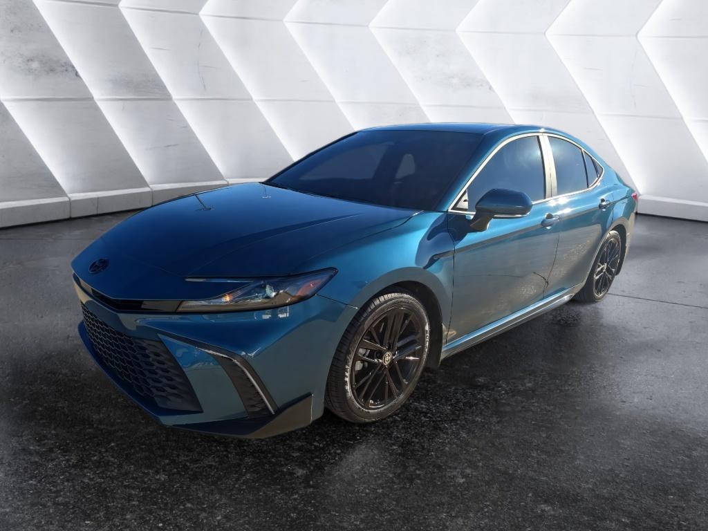 2025 Toyota Camry SE FWD
