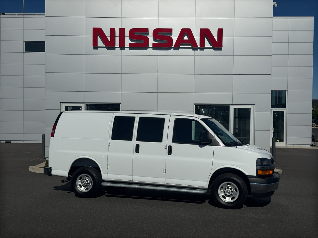 Summit White 2025 Chevrolet Express Cargo 2500 RWD Van Rear-Wheel Drive 8-Speed Automatic