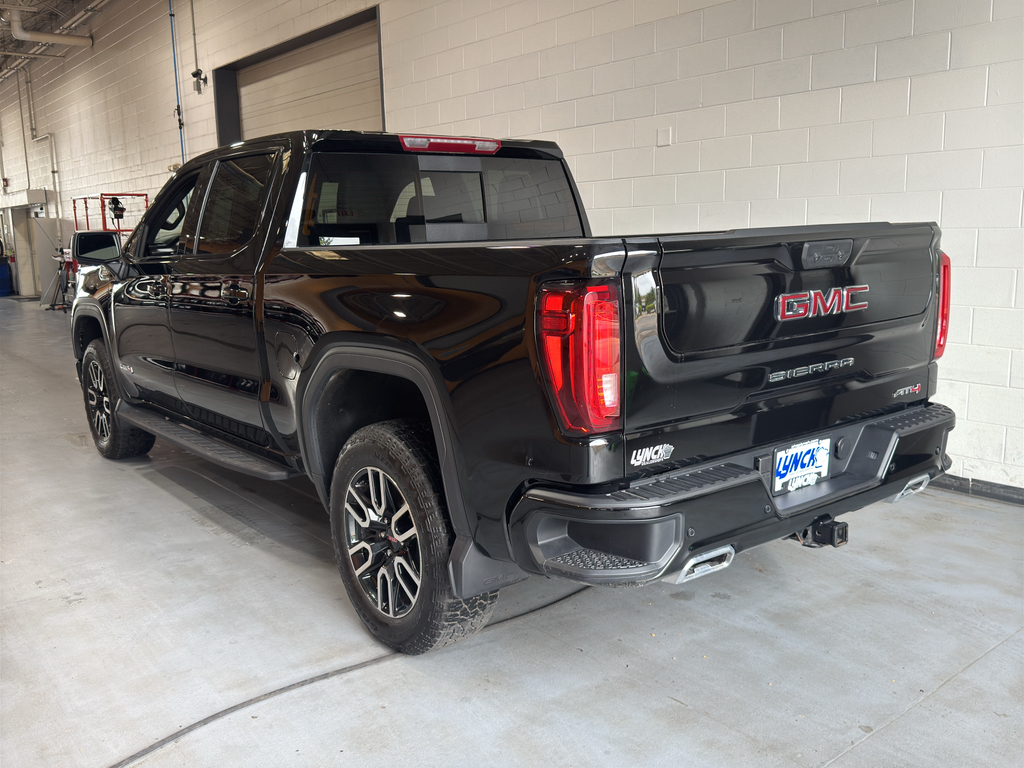 View vehicle photo 4
