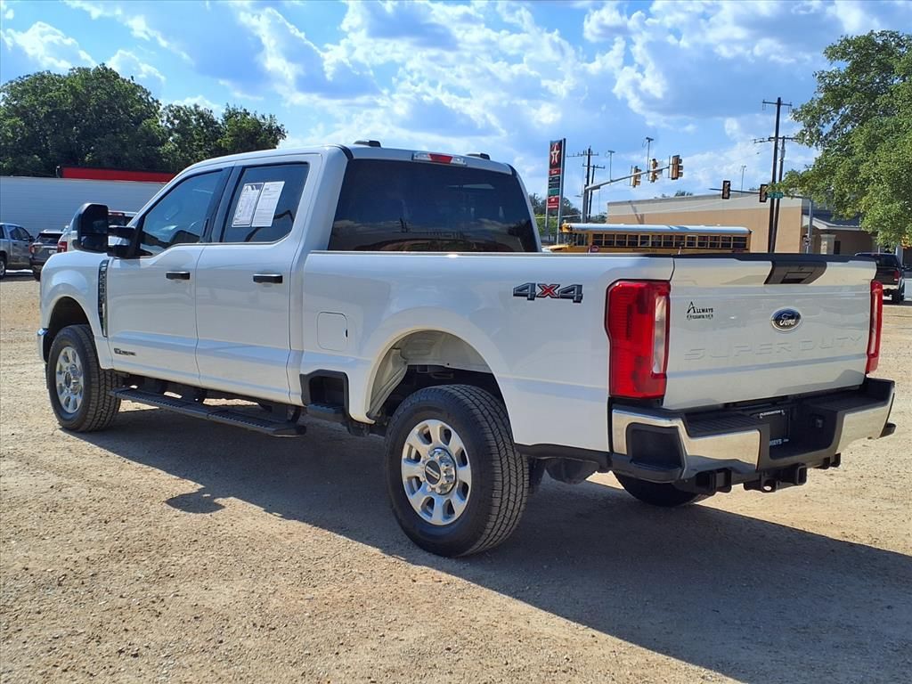 Used Car 2024 Ford F-250  Xlt For Sale Under $60,000 In Pleasanton, Texas