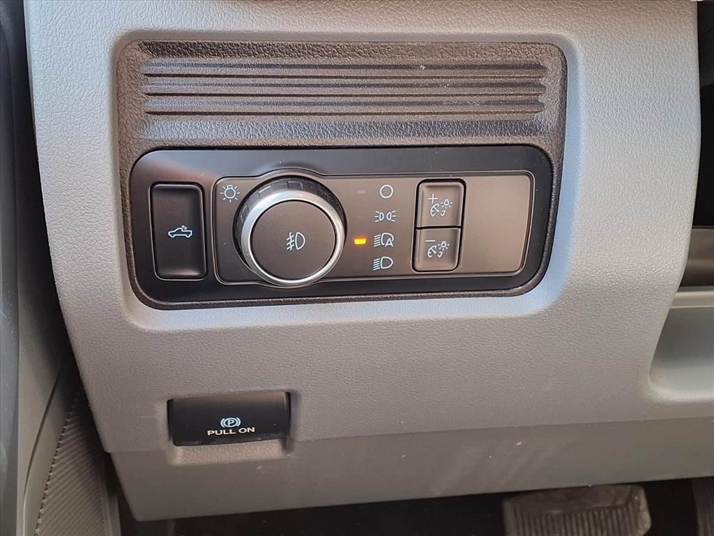 Used Car 2024 Ford F-250  Xlt For Sale Under $60,000 In Pleasanton, Texas