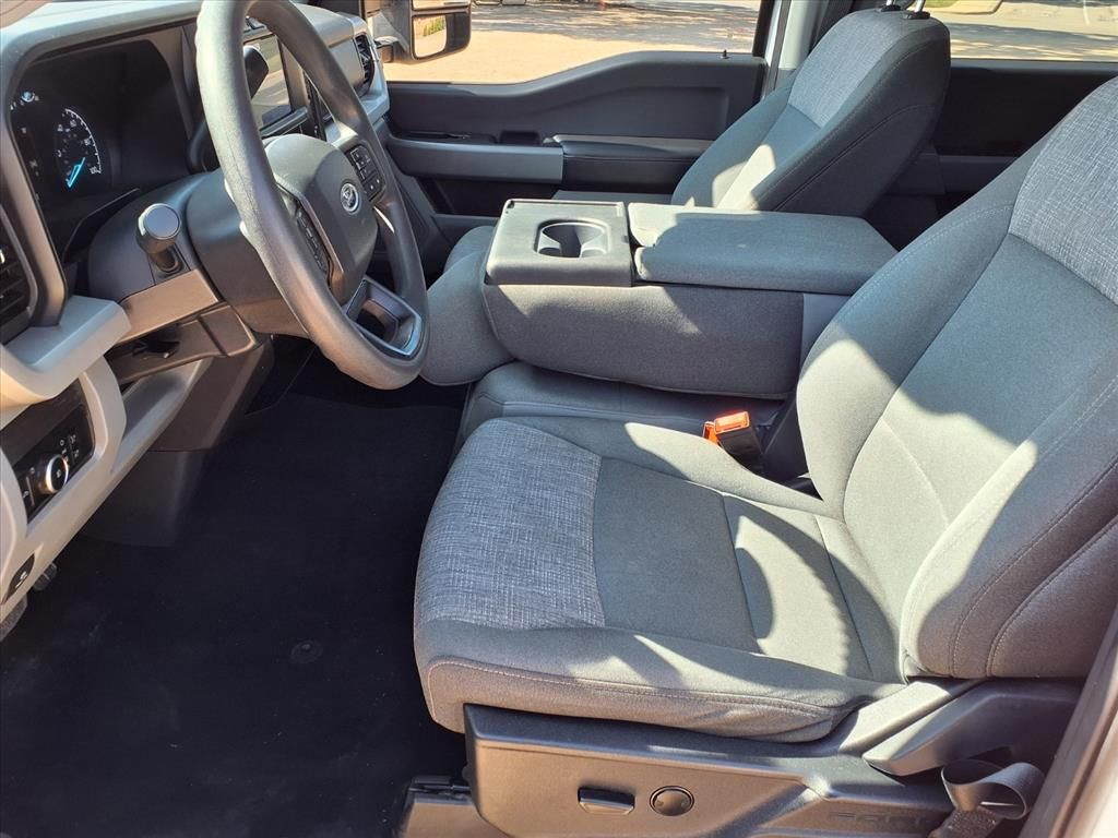 Used Car 2024 Ford F-250  Xlt For Sale Under $60,000 In Pleasanton, Texas