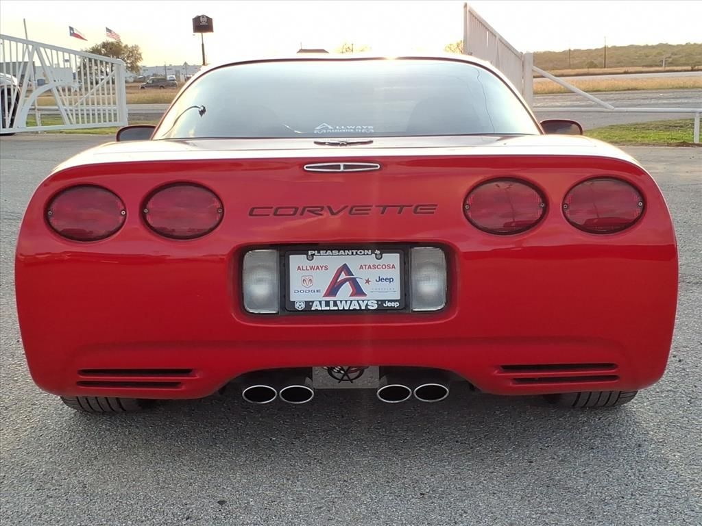 Used Car 2002 Chevrolet Corvette  Base For Sale Under $20,000 In Pleasanton, Texas
