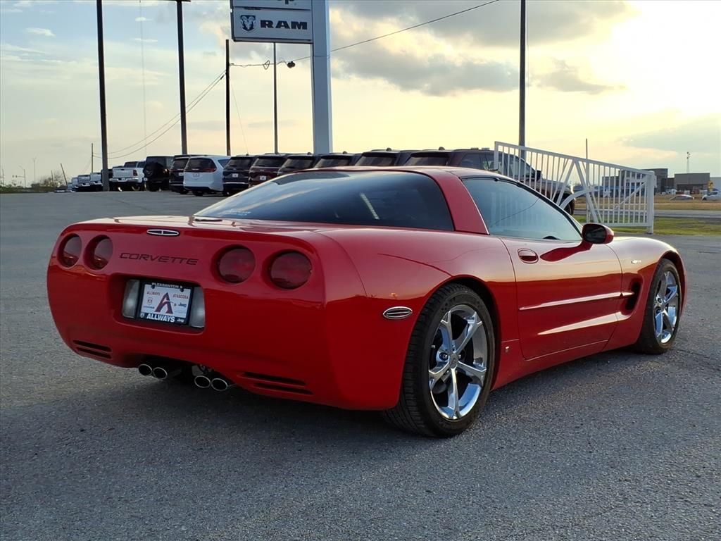 Used Car 2002 Chevrolet Corvette  Base For Sale Under $20,000 In Pleasanton, Texas