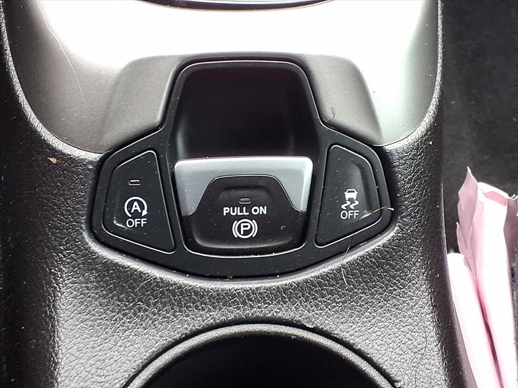 Used Car 2020 Jeep Compass  Latitude For Sale Under $20,000 In Pleasanton, Texas