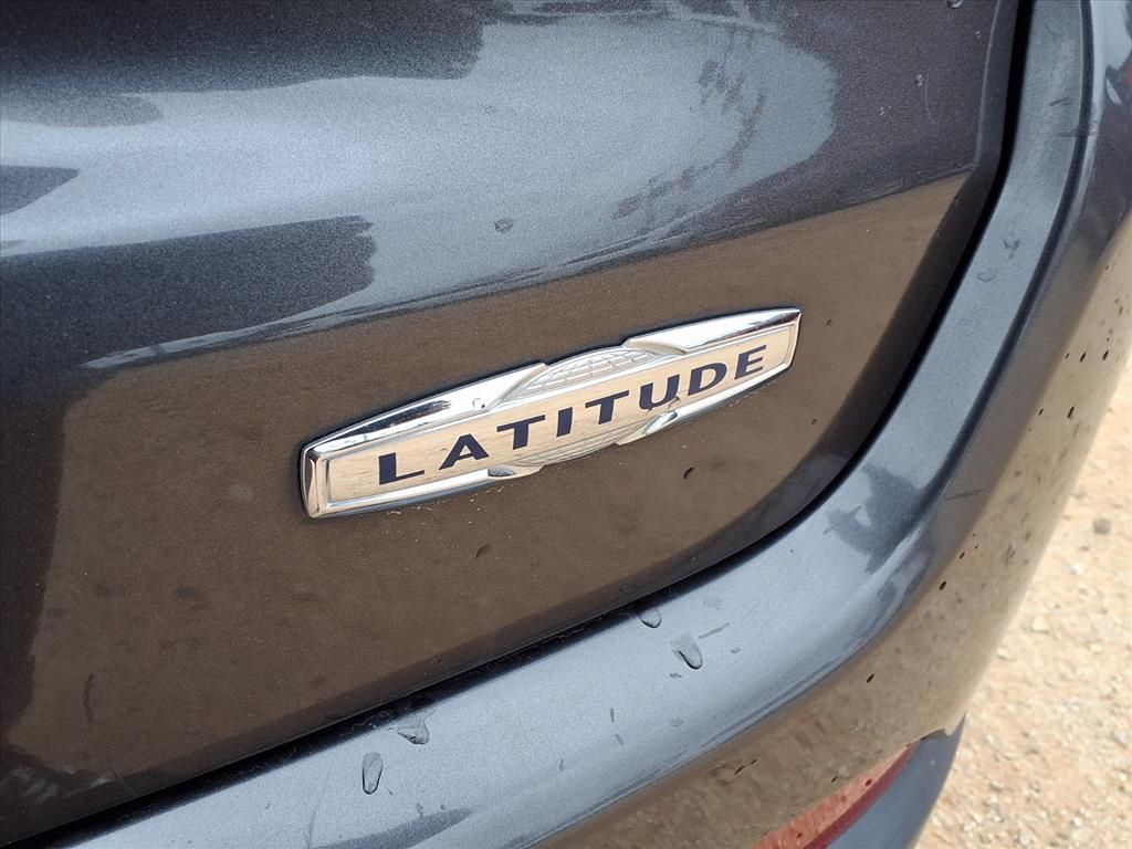 Used Car 2020 Jeep Compass  Latitude For Sale Under $20,000 In Pleasanton, Texas