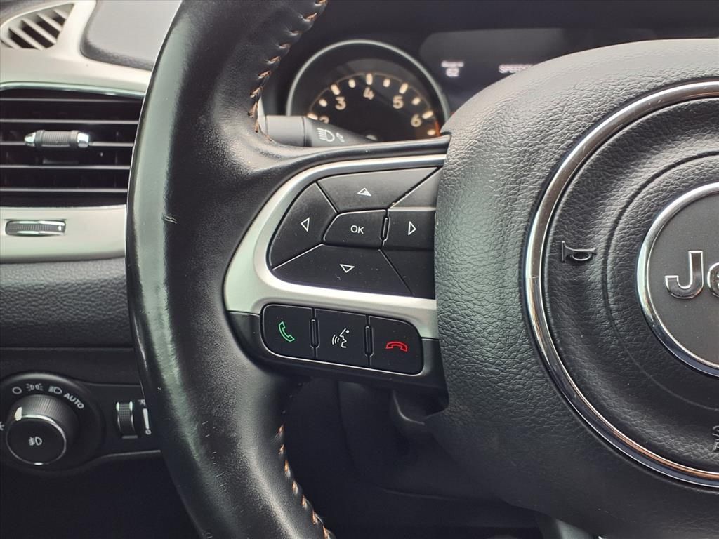 Used Car 2020 Jeep Compass  Latitude For Sale Under $20,000 In Pleasanton, Texas