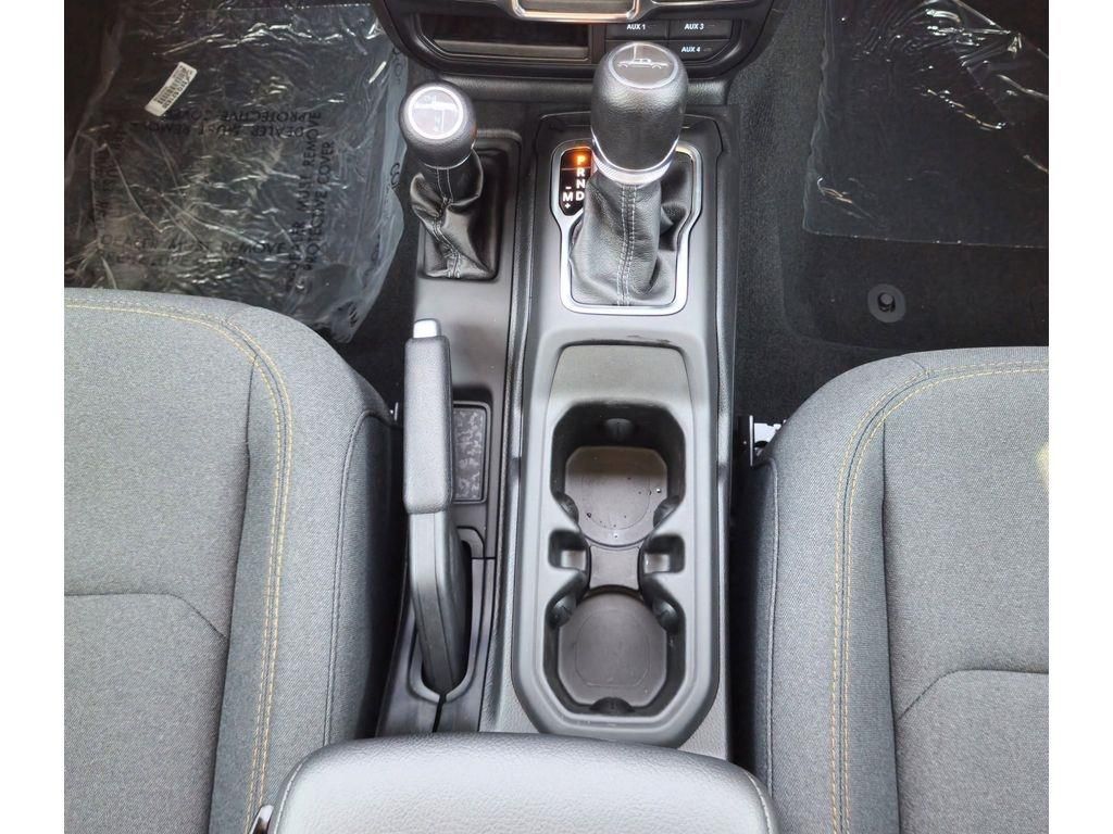 Used Car 2024 Jeep Gladiator  Sport For Sale Under $50,000 In Pleasanton, Texas