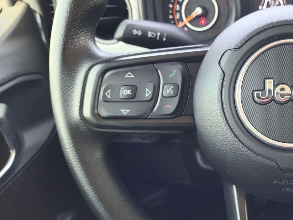 Used Car 2024 Jeep Gladiator  Sport For Sale Under $50,000 In Pleasanton, Texas