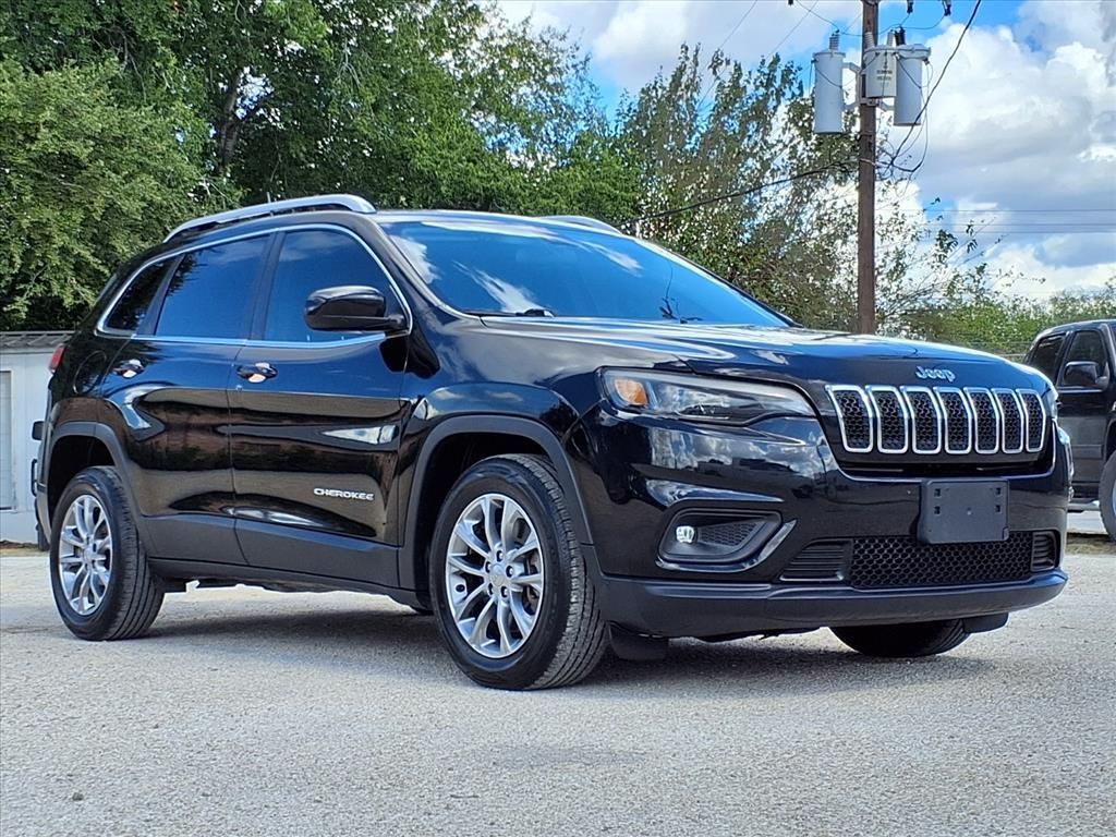 Used Car 2019 Jeep Cherokee  Latitude Plus For Sale Under $15,000 In Pleasanton, Texas