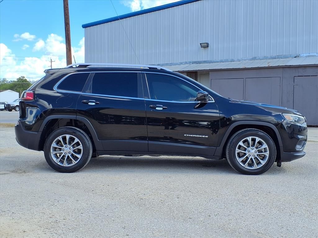 Used Car 2019 Jeep Cherokee  Latitude Plus For Sale Under $10,000 In Pleasanton, Texas