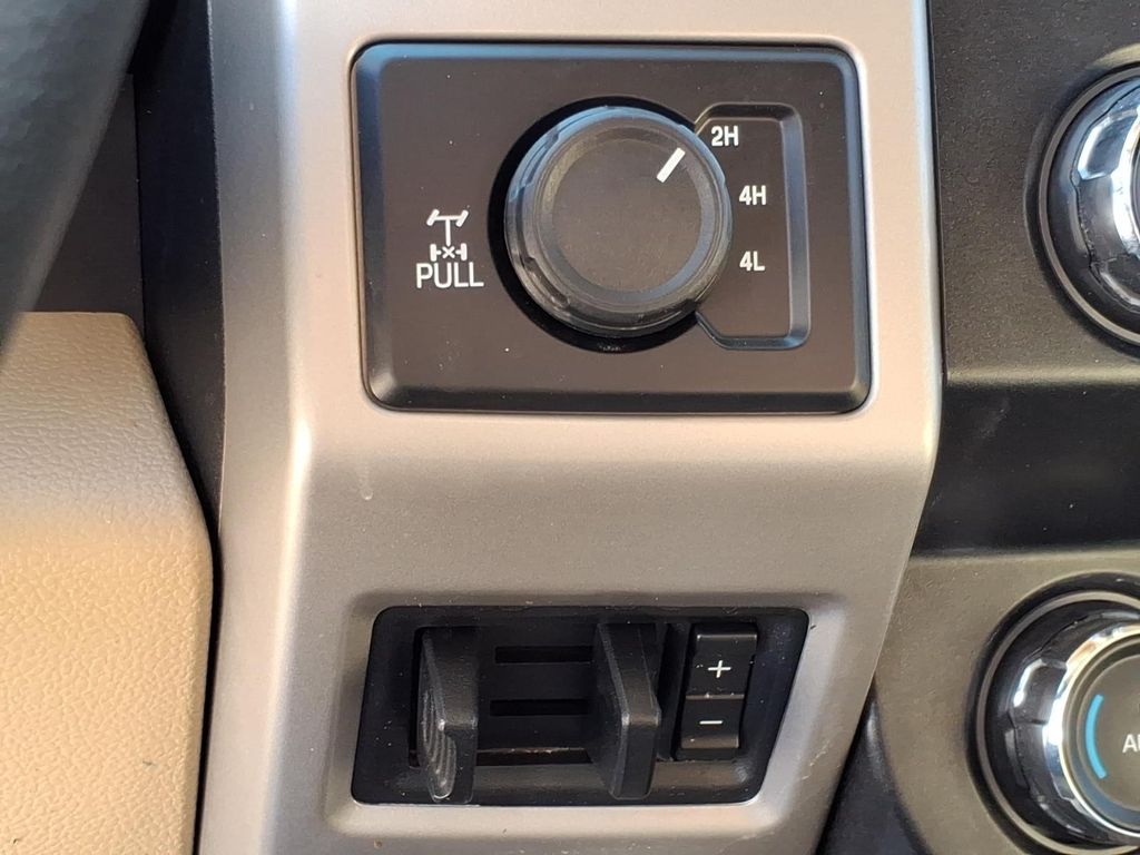 Used Car 2019 Ford F-250  Lariat For Sale Under $50,000 In Pleasanton, Texas