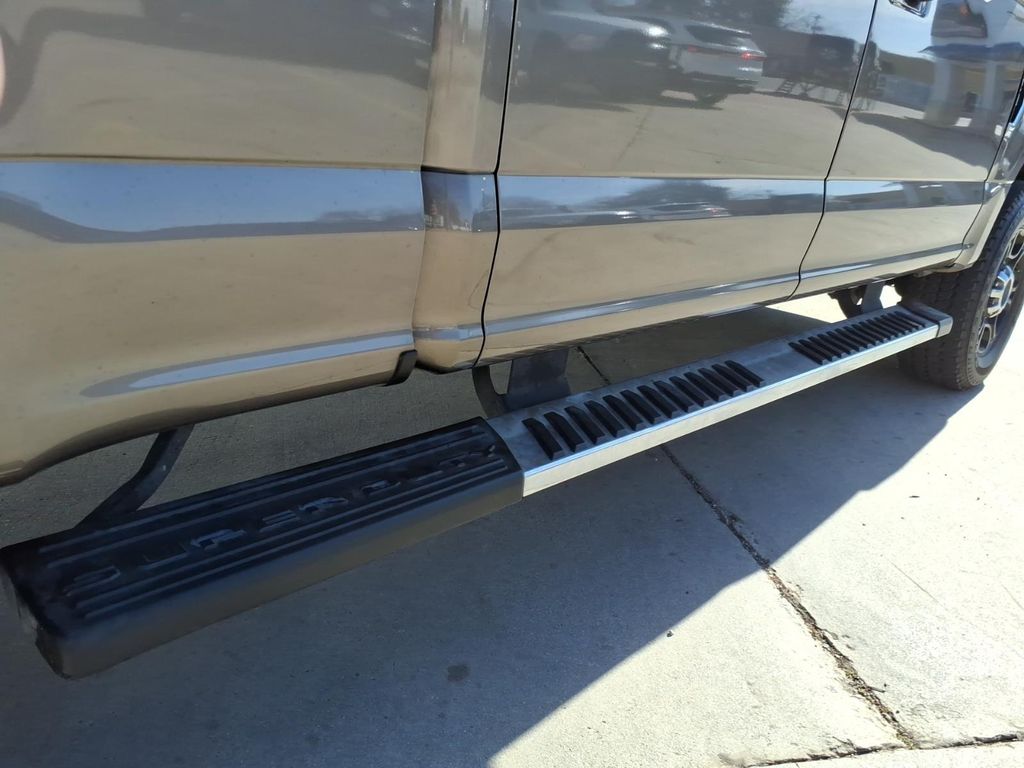 Used Car 2019 Ford F-250  Lariat For Sale Under $50,000 In Pleasanton, Texas