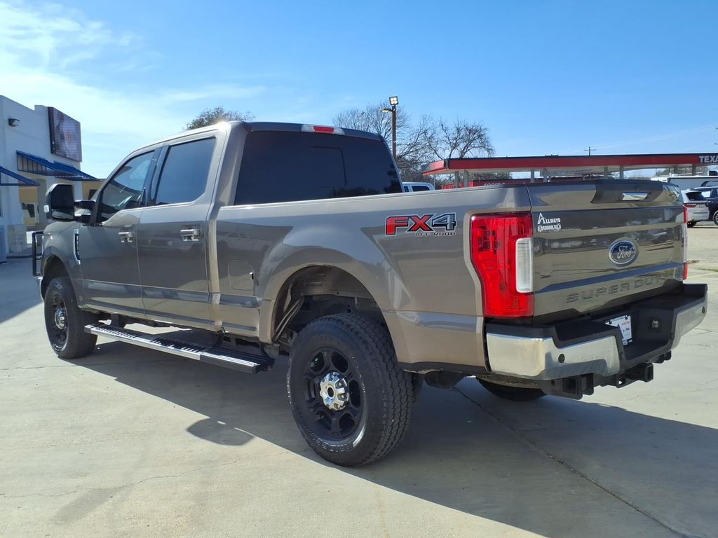 Used Car 2019 Ford F-250  Lariat For Sale Under $50,000 In Pleasanton, Texas