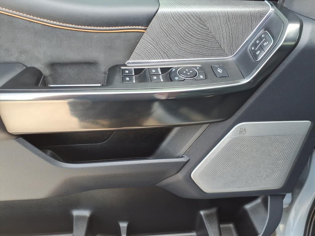 Used Car 2024 Ford F-250  Platinum For Sale Under $80,000 In Pleasanton, Texas