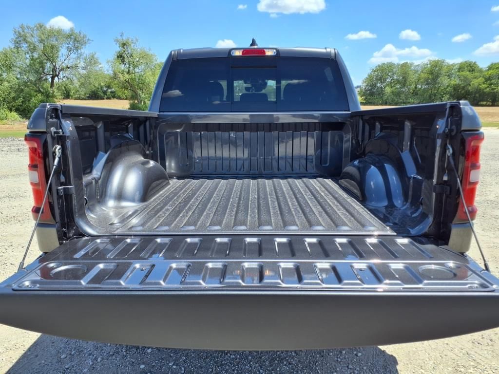 New Car 2025 Ram 1500  Lone Star For Sale Under $60,000 In Pleasanton, Texas