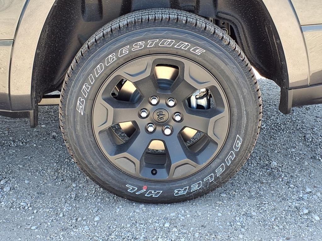 New Car 2025 Ram 1500  Lone Star For Sale Under $60,000 In Pleasanton, Texas