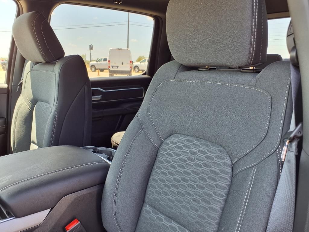 New Car 2025 Ram 1500  Lone Star For Sale Under $60,000 In Pleasanton, Texas