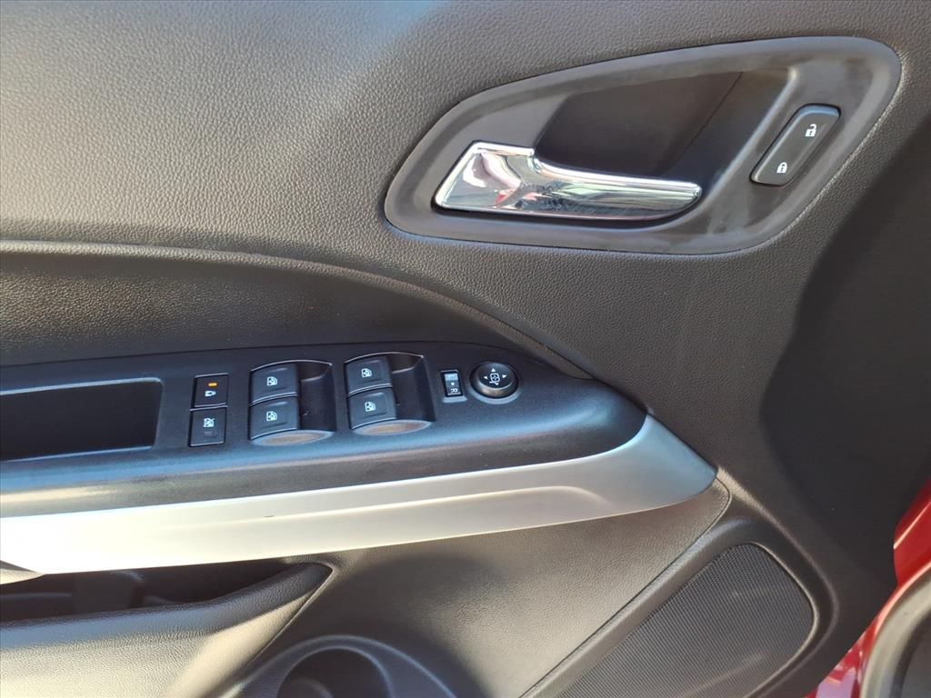 Used Car 2020 Chevrolet Colorado  2wd Lt For Sale Under $25,000 In Pleasanton, Texas