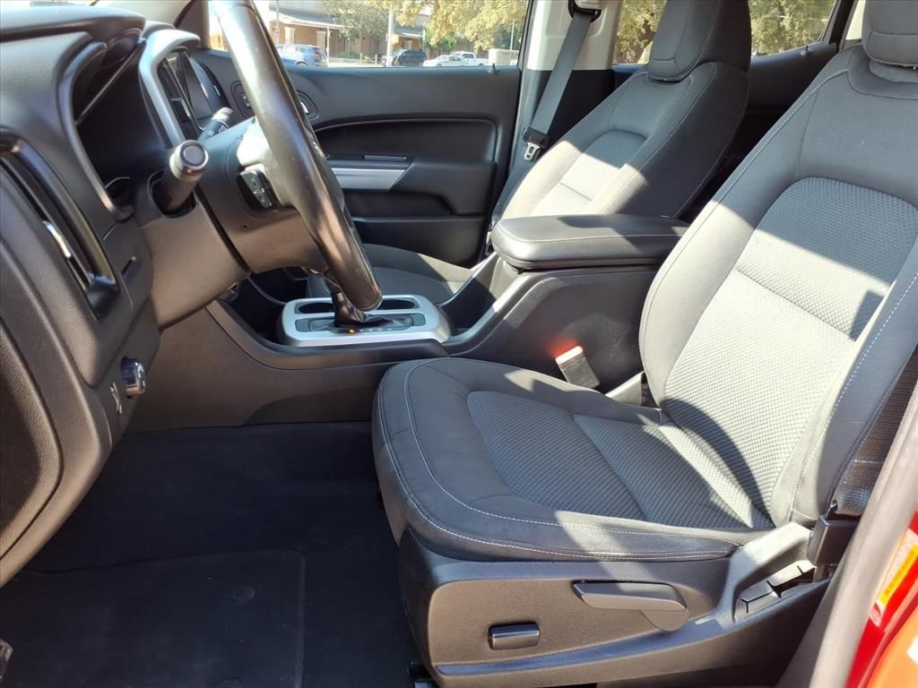 Used Car 2020 Chevrolet Colorado  2wd Lt For Sale Under $25,000 In Pleasanton, Texas