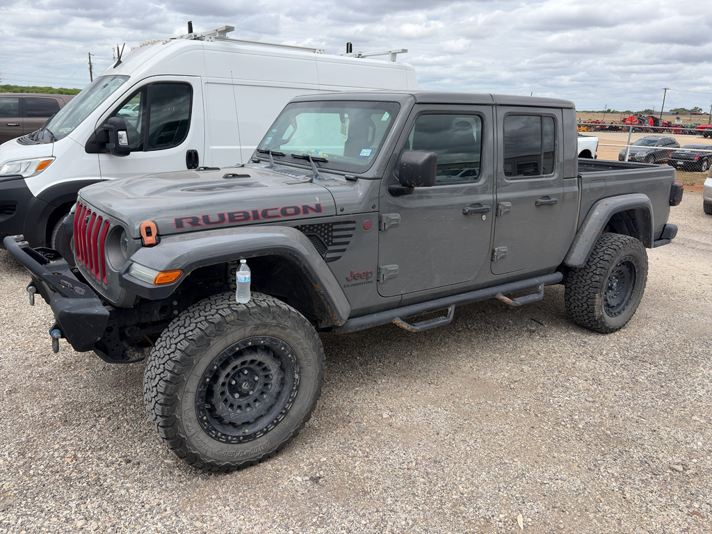 Used Car 2020 Jeep Gladiator  Rubicon For Sale Under $30,000 In Pleasanton, Texas