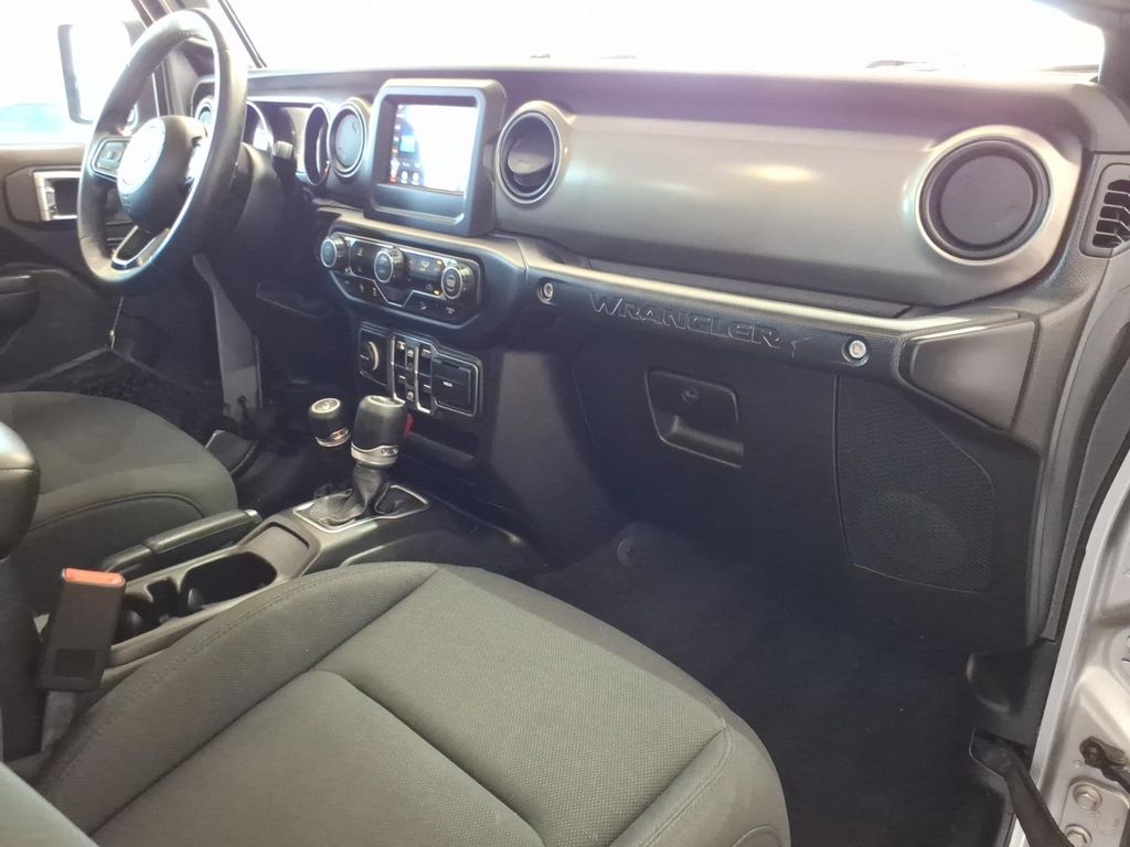 Used Car 2019 Jeep Wrangler  Sport S For Sale Under $40,000 In Pleasanton, Texas