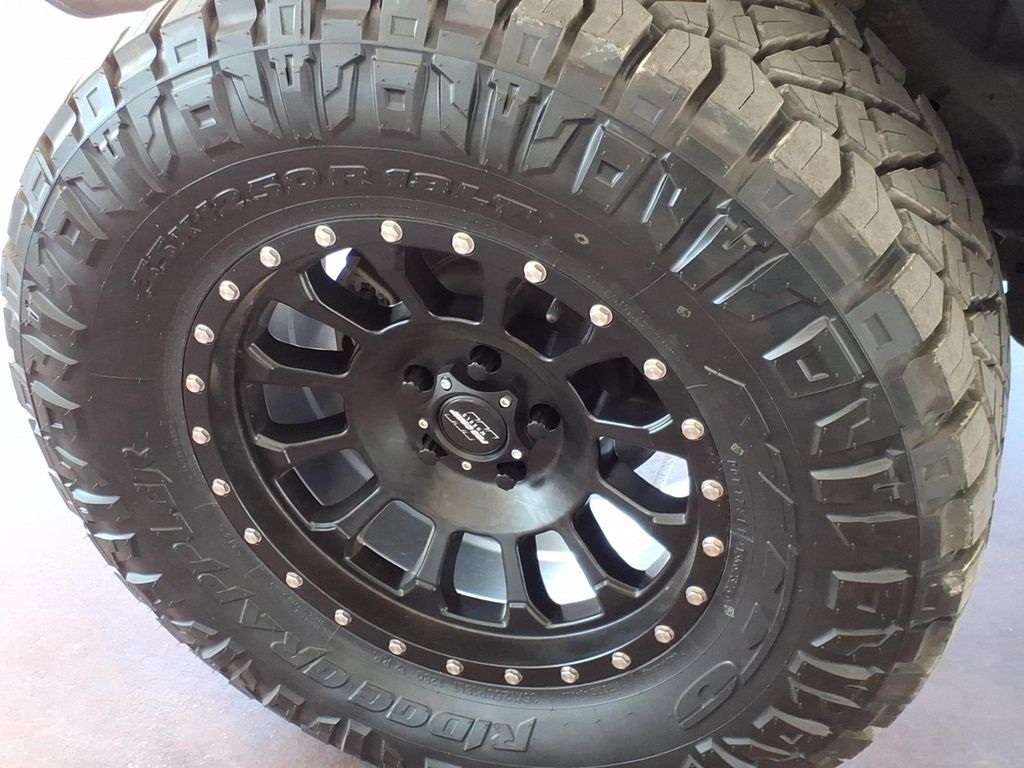 Used Car 2019 Jeep Wrangler  Sport S For Sale Under $40,000 In Pleasanton, Texas