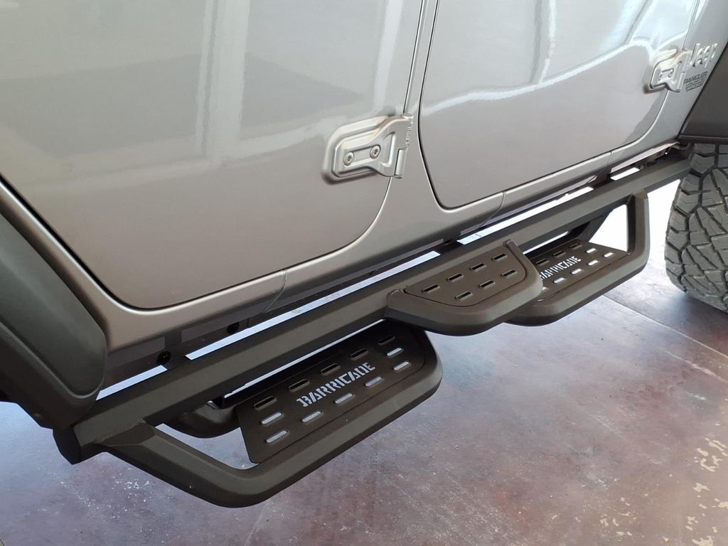 Used Car 2019 Jeep Wrangler  Sport S For Sale Under $40,000 In Pleasanton, Texas