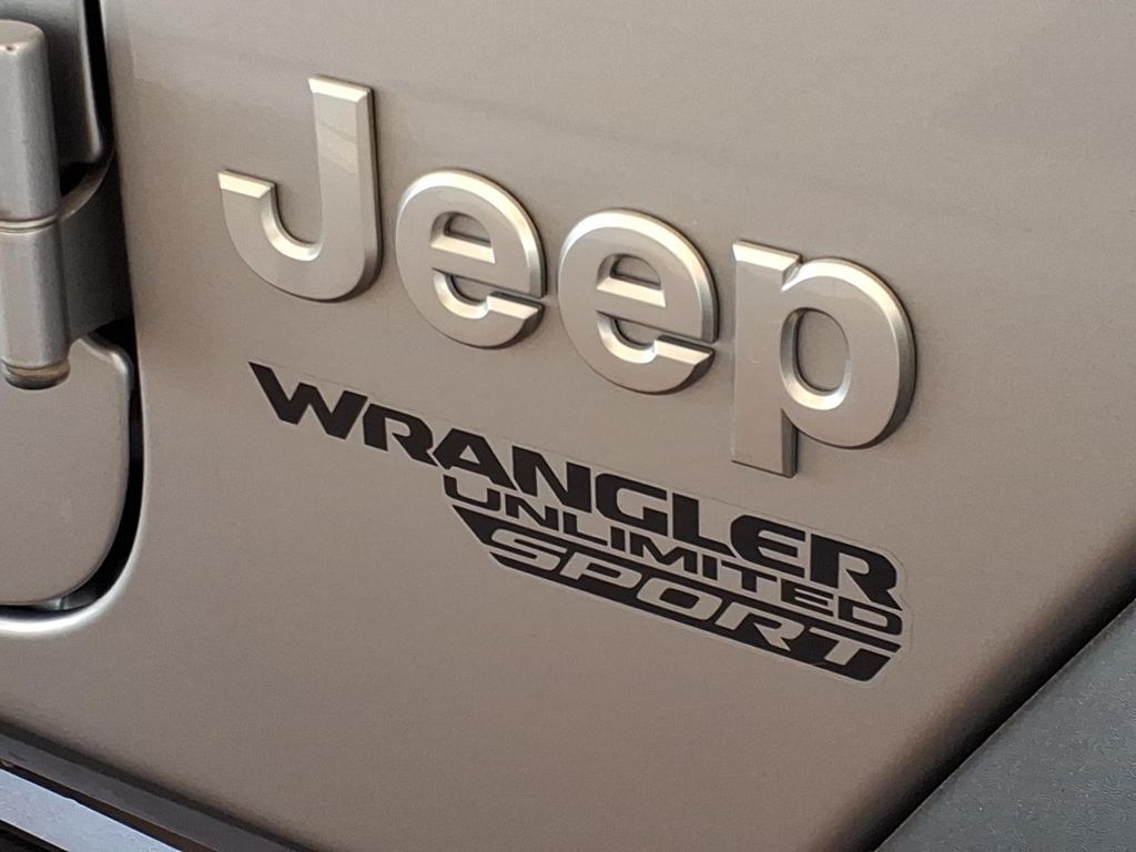 Used Car 2019 Jeep Wrangler  Sport S For Sale Under $40,000 In Pleasanton, Texas