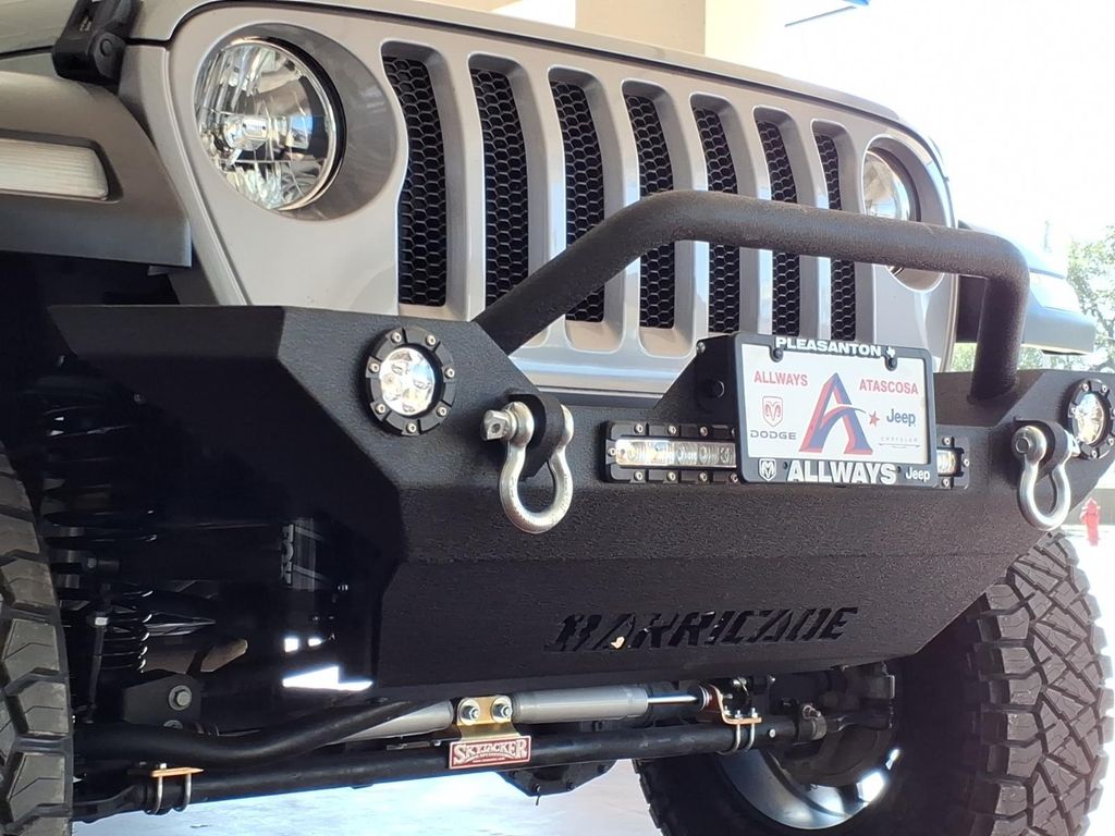 Used Car 2019 Jeep Wrangler  Sport S For Sale Under $40,000 In Pleasanton, Texas