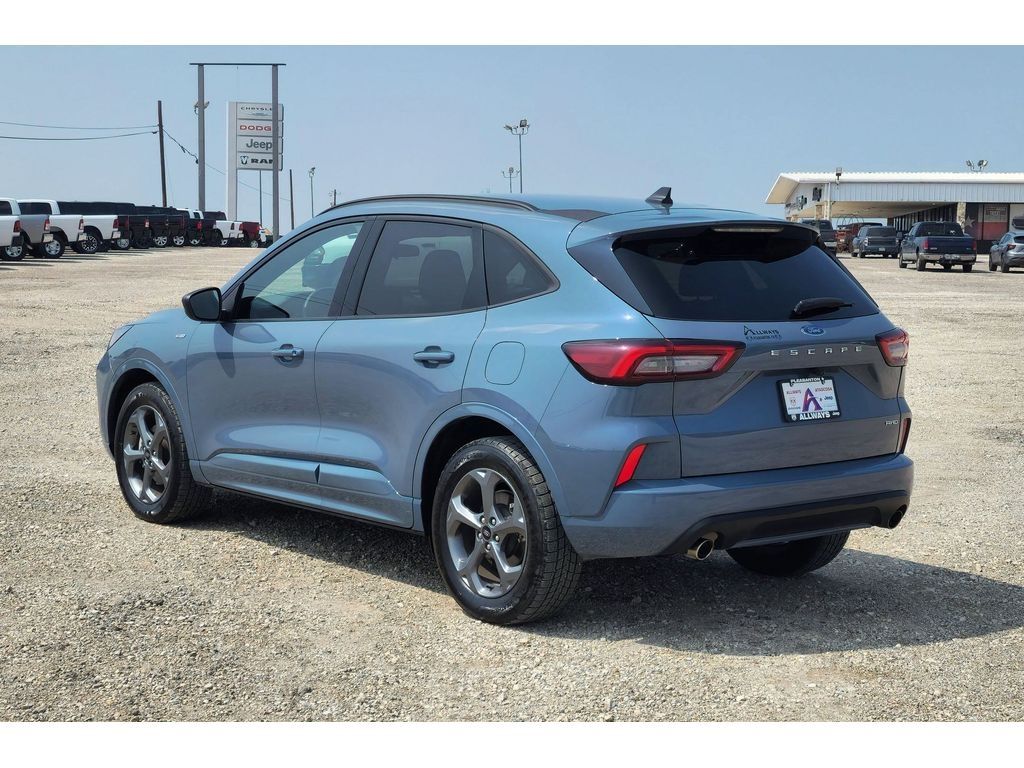 Used Car 2023 Ford Escape  St-line For Sale Under $25,000 In Pleasanton, Texas