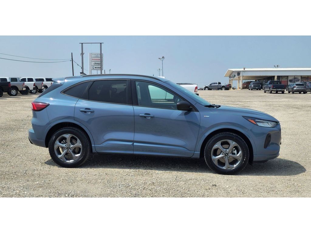 Used Car 2023 Ford Escape  St-line For Sale Under $25,000 In Pleasanton, Texas