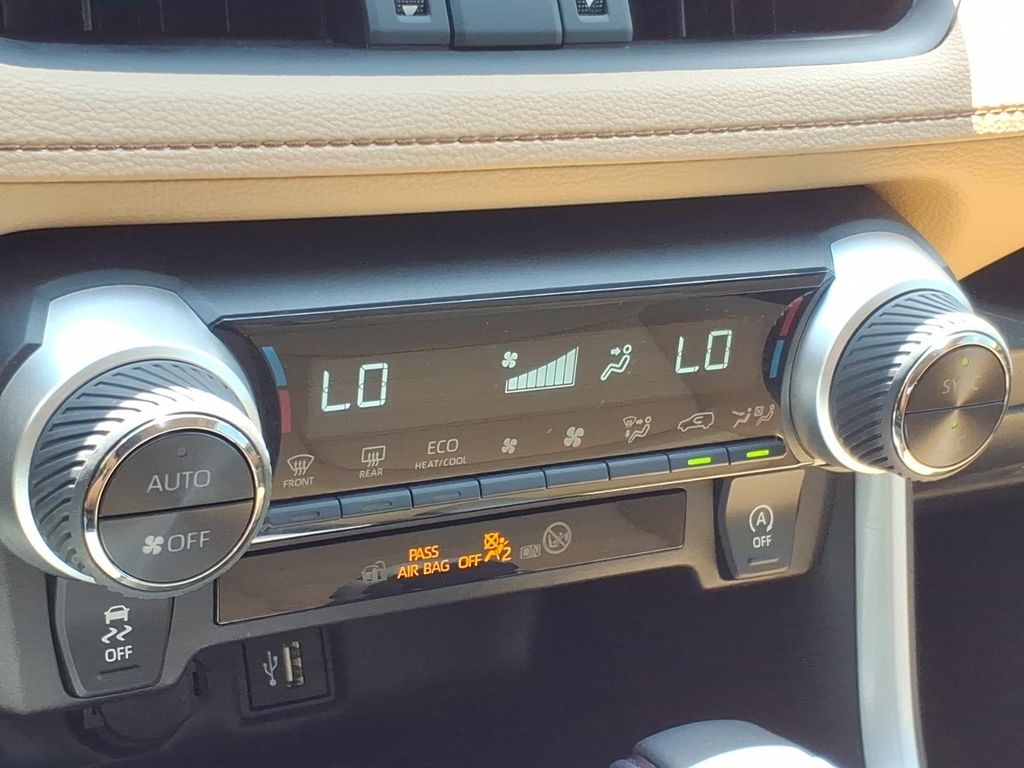 Used Car 2025 Toyota Rav4  Xle Premium For Sale Under $40,000 In Pleasanton, Texas