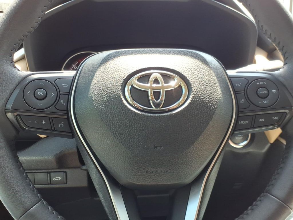 Used Car 2025 Toyota Rav4  Xle Premium For Sale Under $40,000 In Pleasanton, Texas