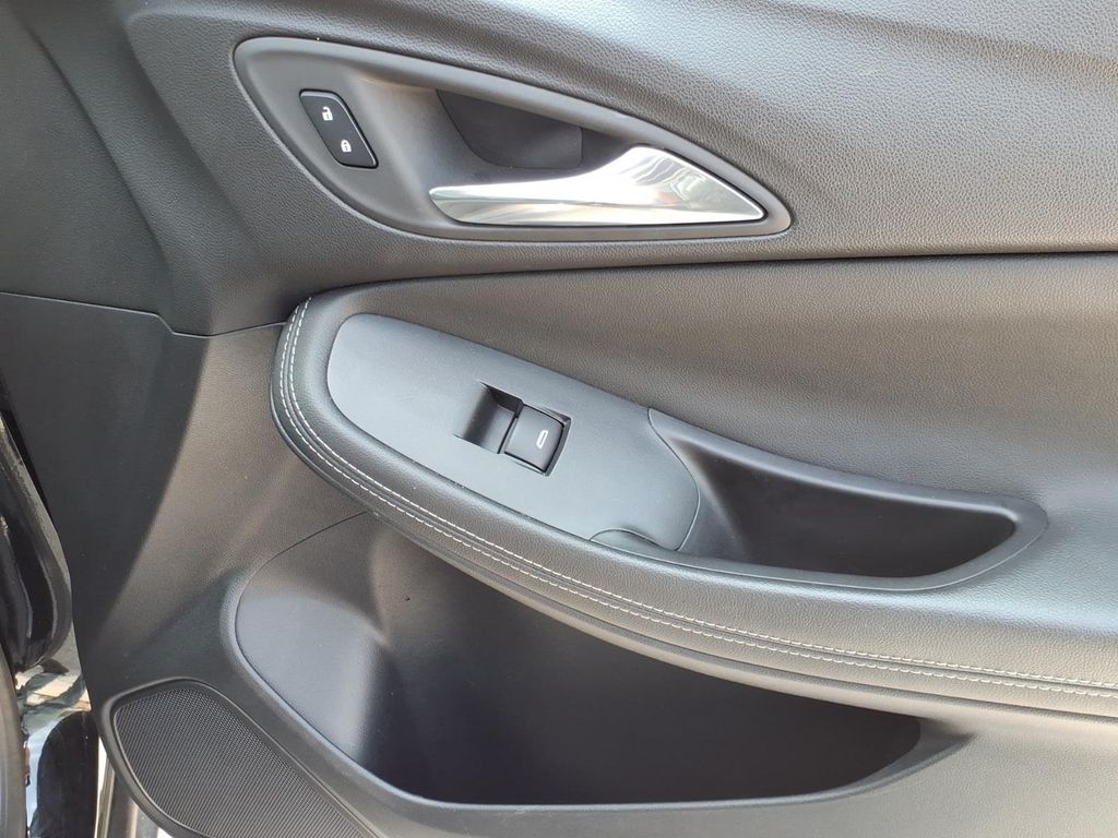 Used Car 2025 Buick Encore Gx  Preferred For Sale Under $25,000 In Pleasanton, Texas